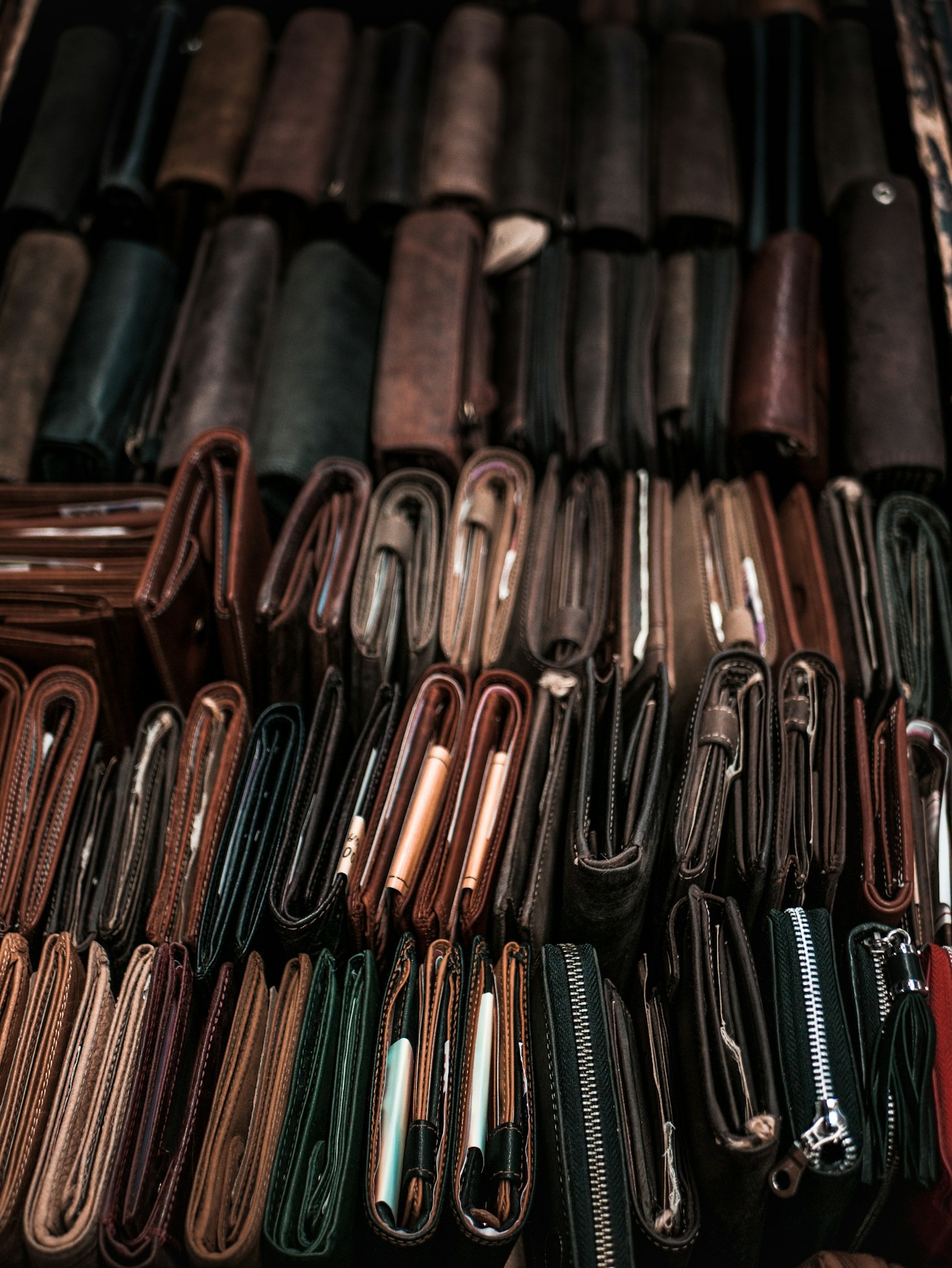 Top 10 Leather Wallets for Men in 2023