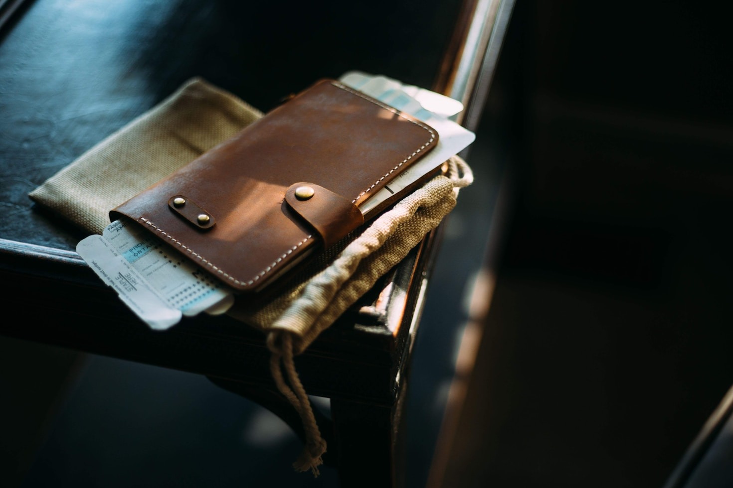 How to Choose the Perfect Wallet for Women